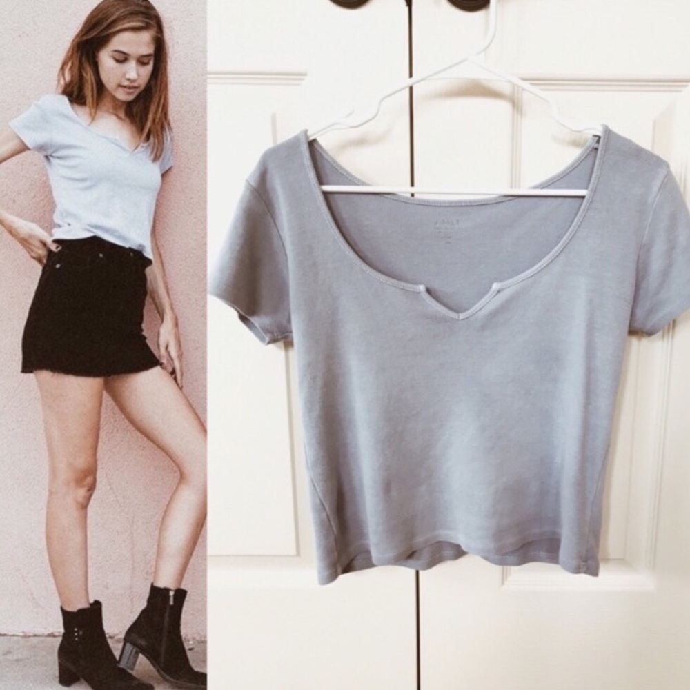 Brandy Melville tee